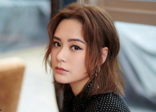 娱乐吃瓜女艺人资源,揭秘吃瓜女艺人背后的资源与影响力